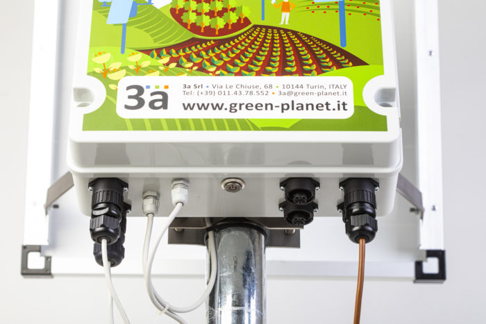 ACA24  AZIONE 3 PAC 2023-2027  DSS IRRIGA-SMART Soluzione digitale in abbonamento incluso per un anno e 1 UNITA' DI CONTROLLO per 6 settori irrigui goccia a goccia - immagine 5